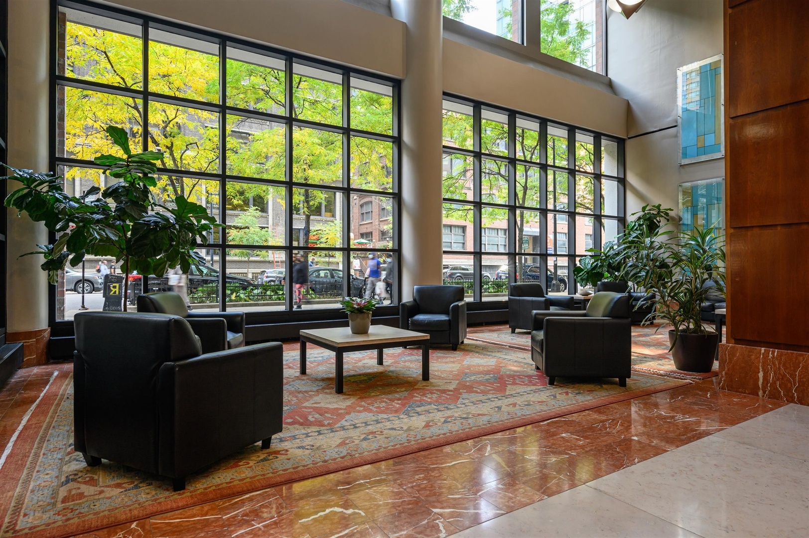 211 E Ohio Street Unit: 2519
