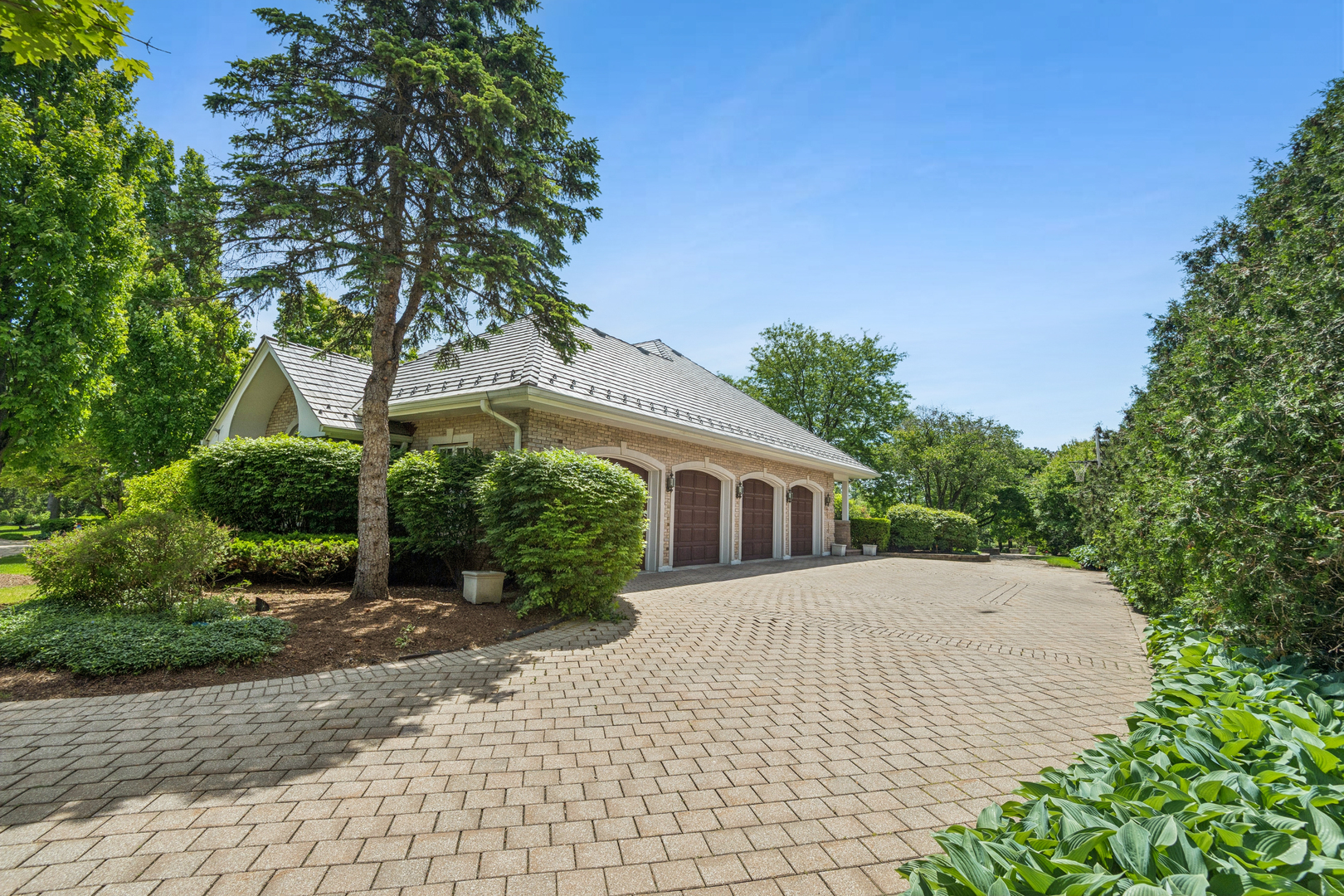 855 Jennifer Court