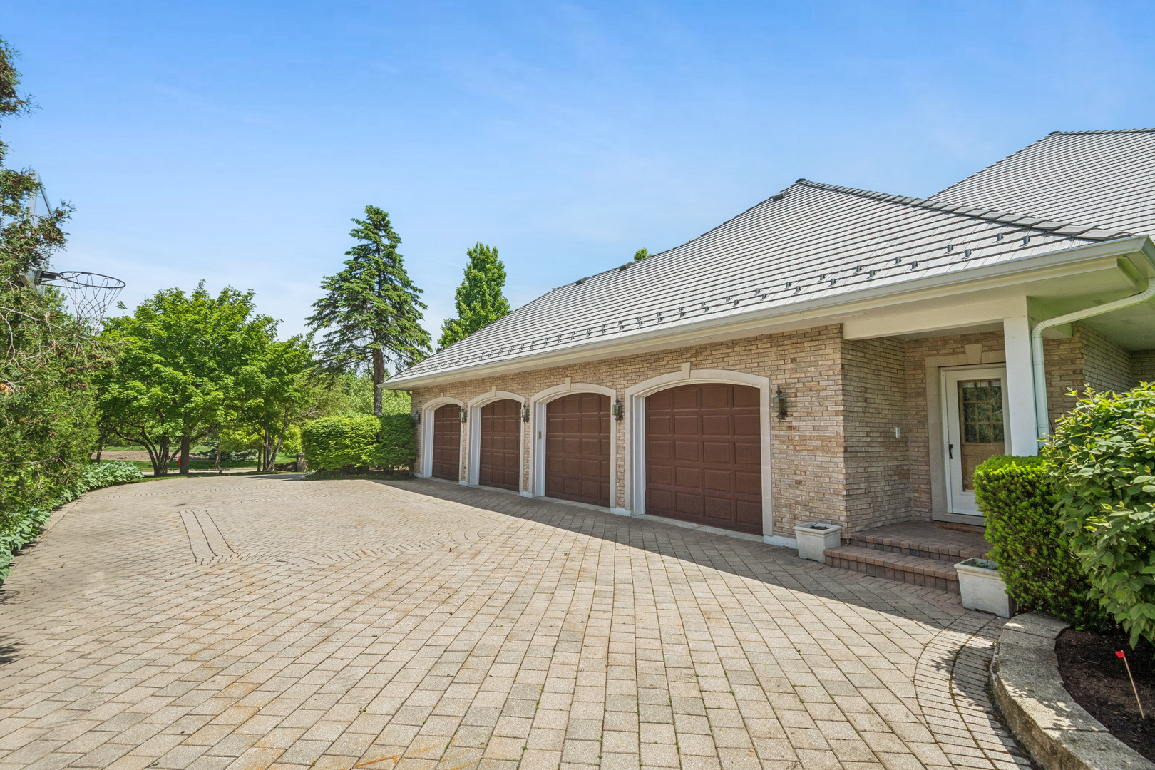 855 Jennifer Court