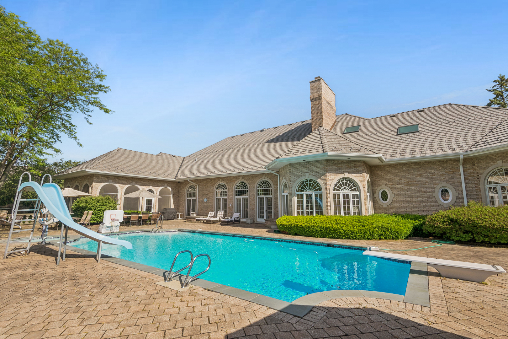 855 Jennifer Court