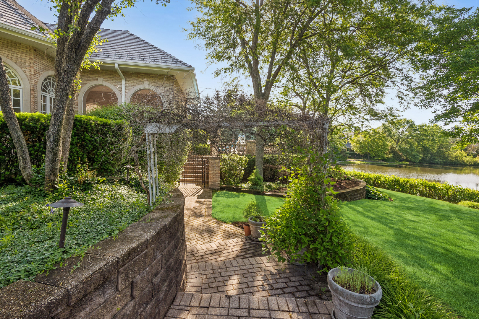 855 Jennifer Court