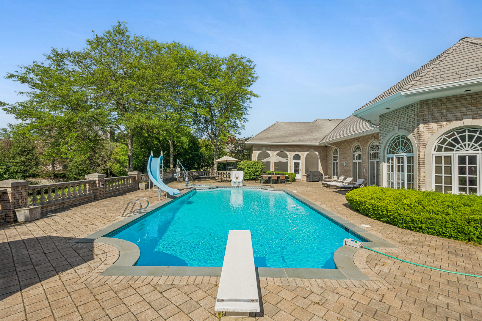855 Jennifer Court