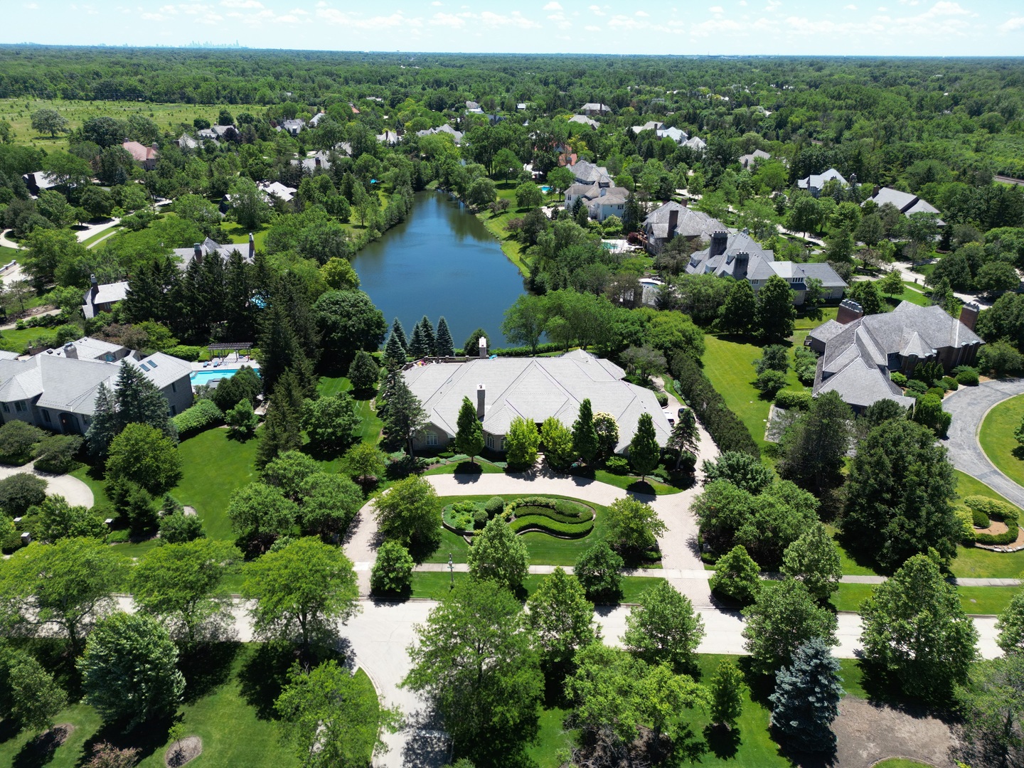 855 Jennifer Court