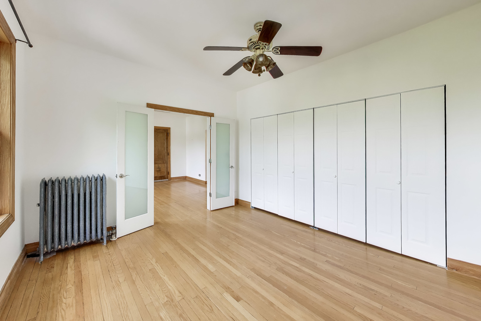 5712 N Wayne Avenue Unit: 3