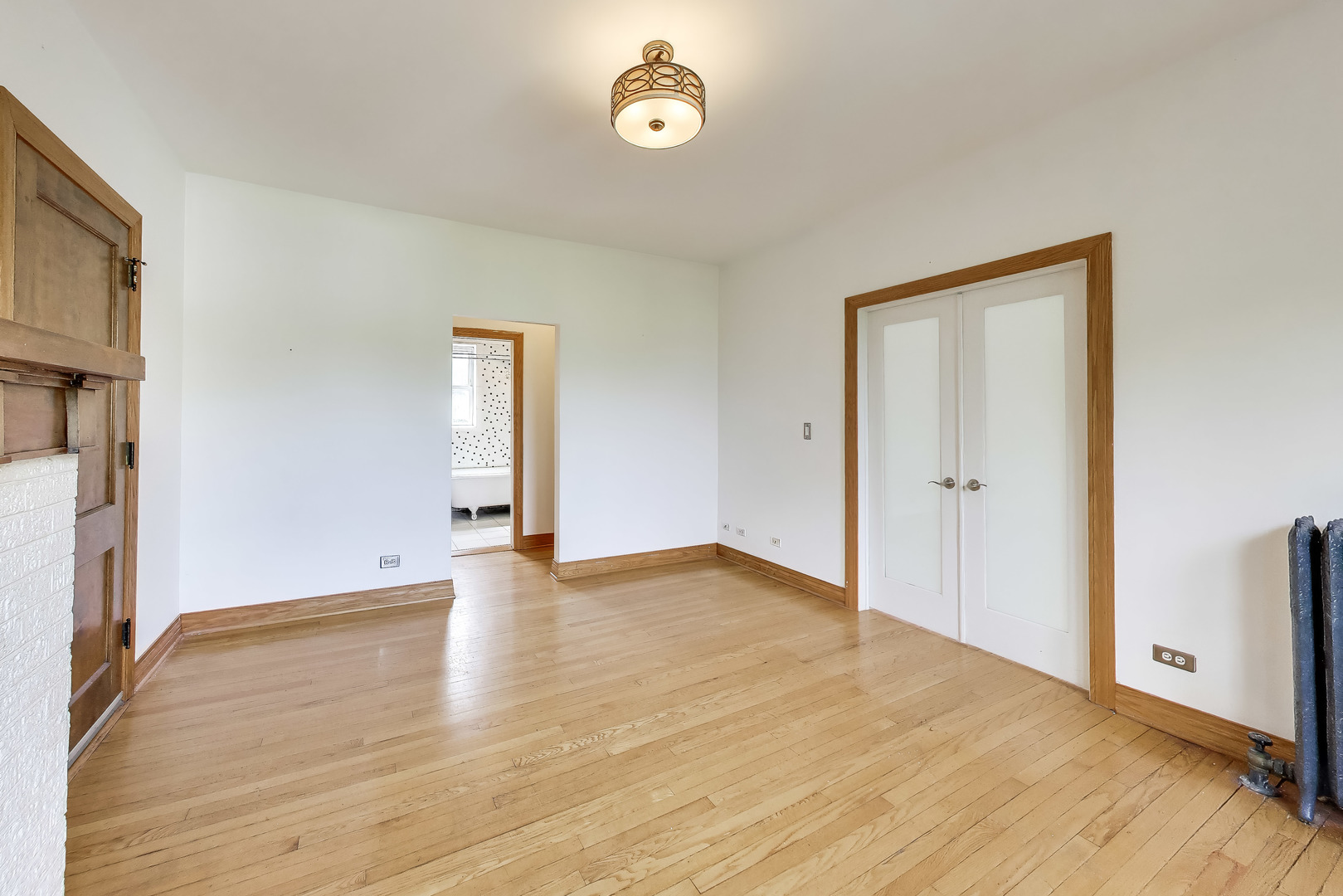 5712 N Wayne Avenue Unit: 3