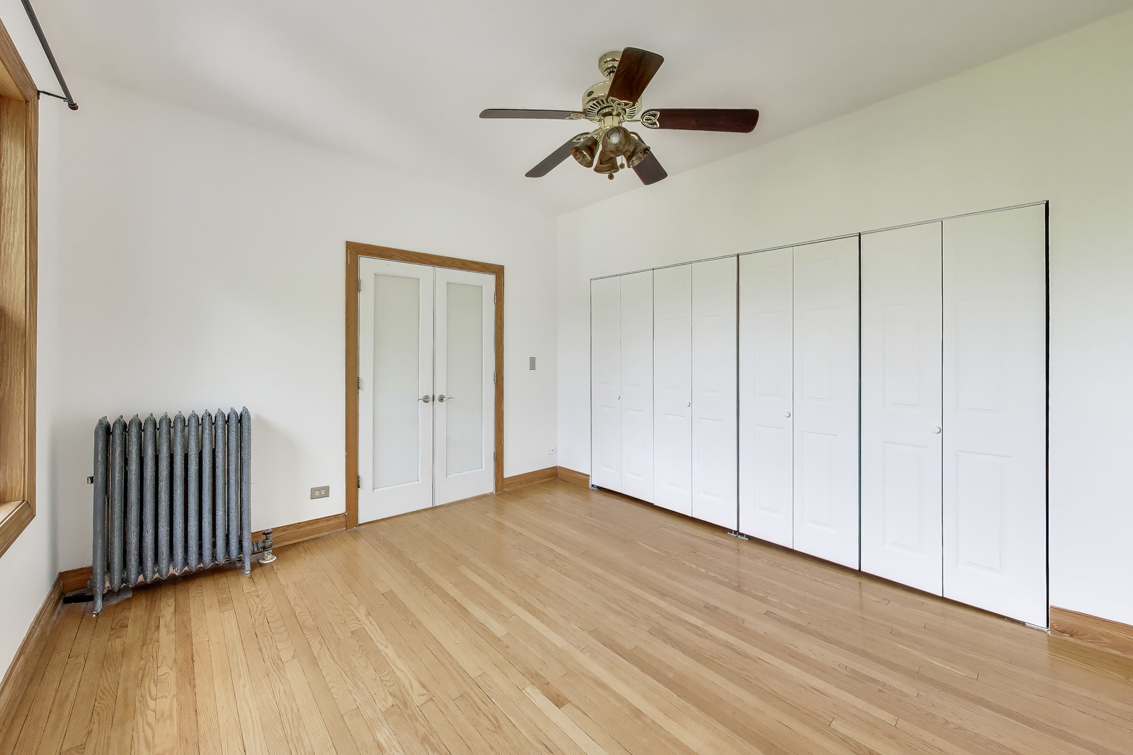 5712 N Wayne Avenue Unit: 3