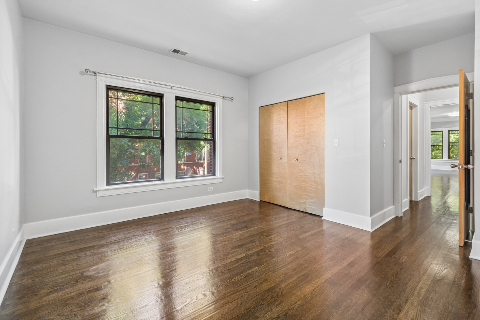 1467 W Fargo Avenue Unit: 1