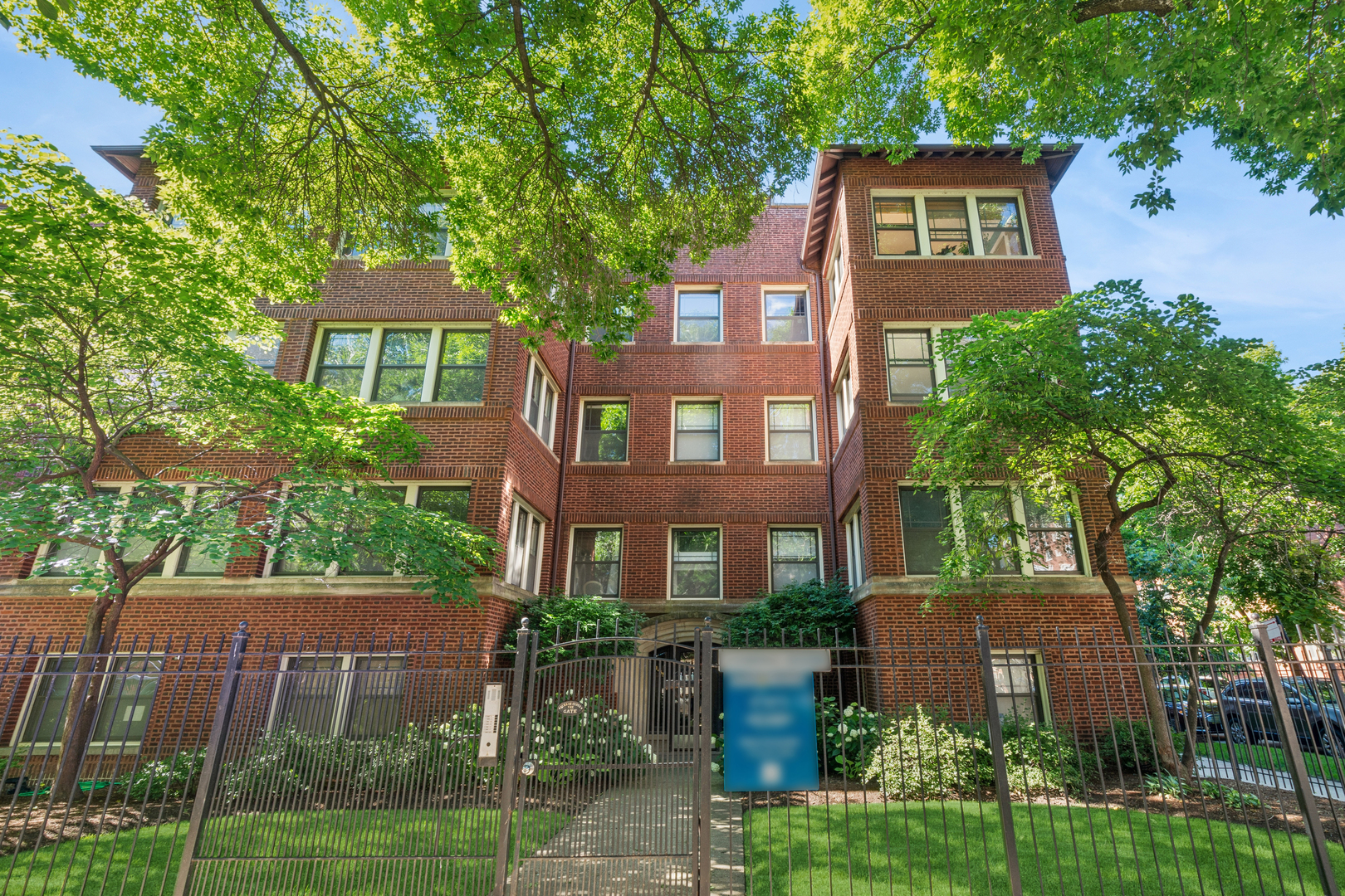 1467 W Fargo Avenue Unit: 1