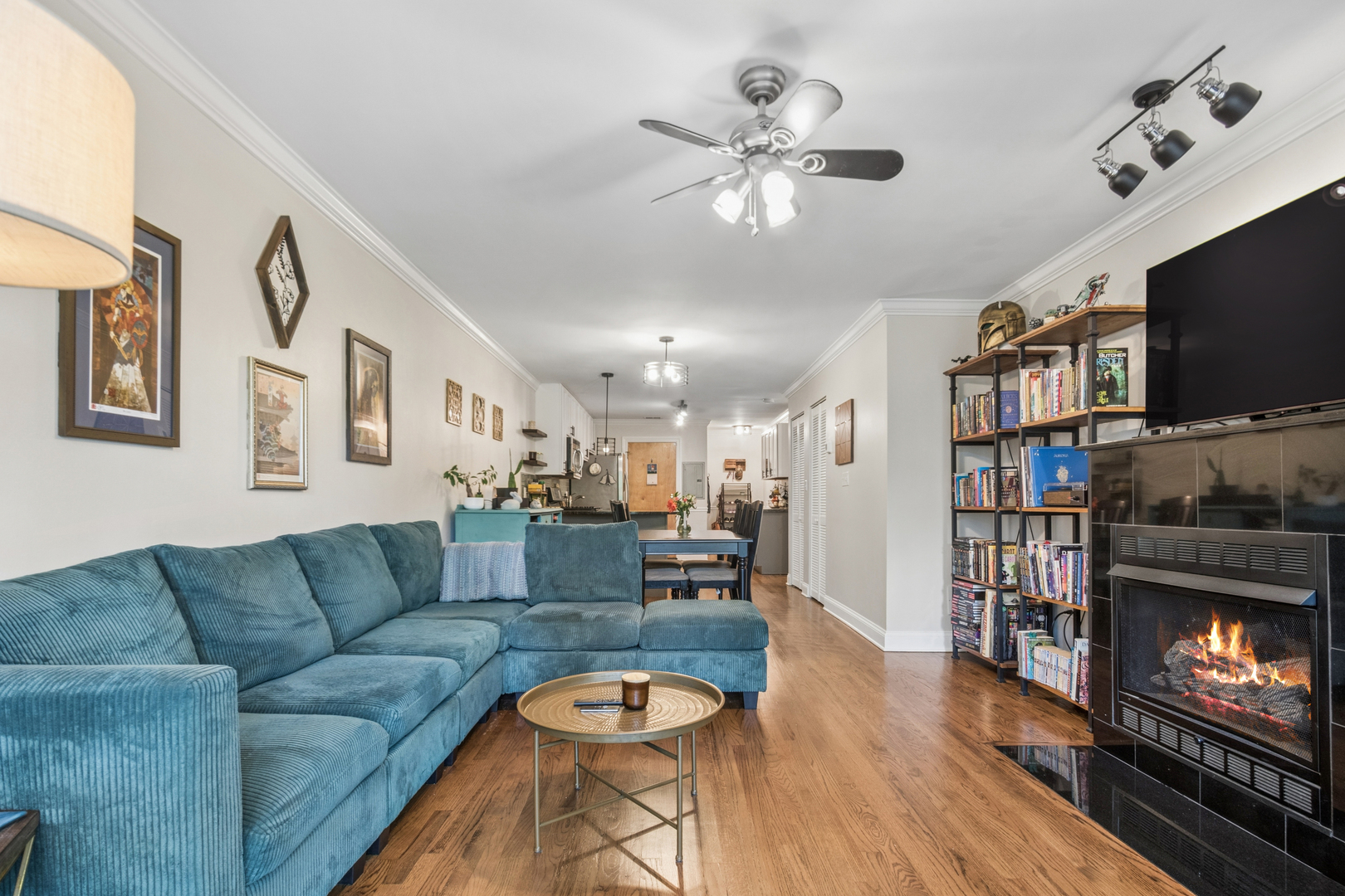 1514 W Pratt Boulevard Unit: 3B