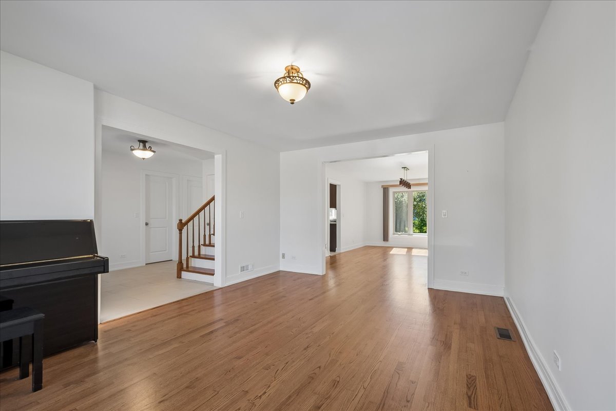 345 W Dempster Street