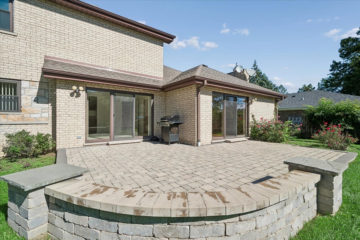345 W Dempster Street