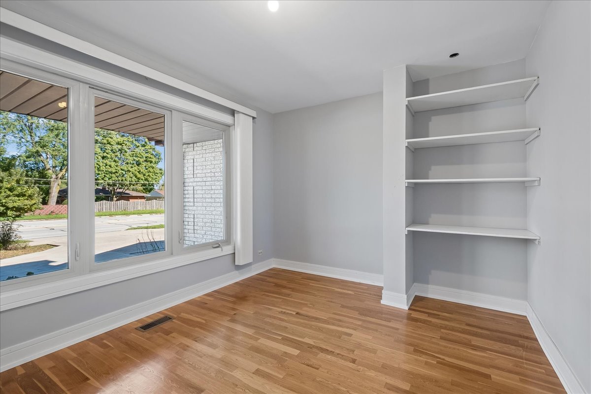 345 W Dempster Street