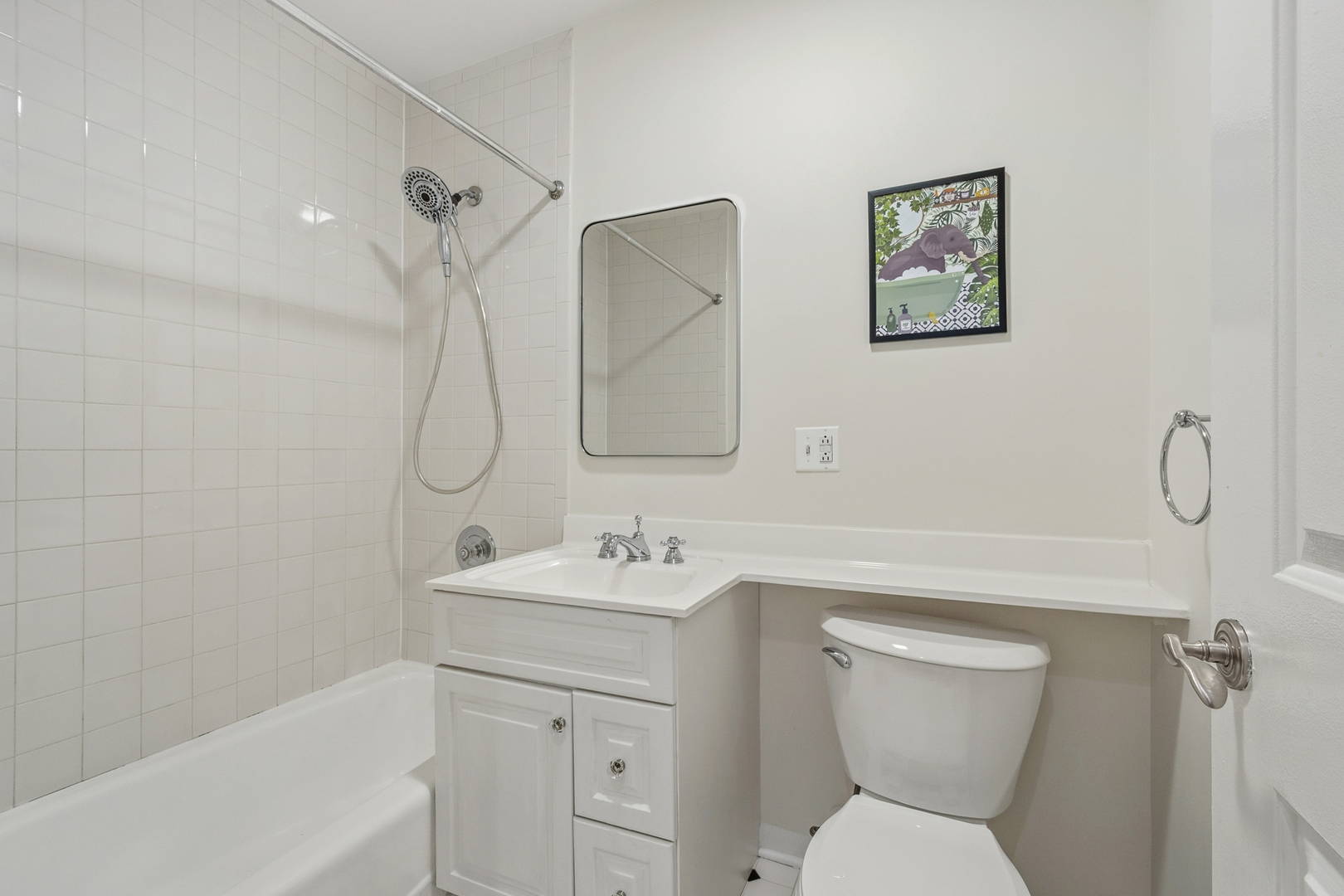 317 W WEBSTER Avenue Unit: 2