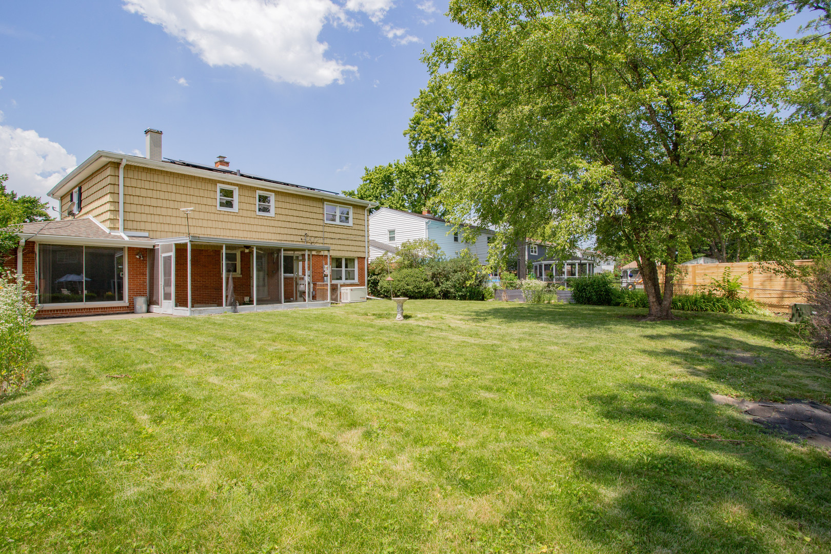 5 S Donald Avenue