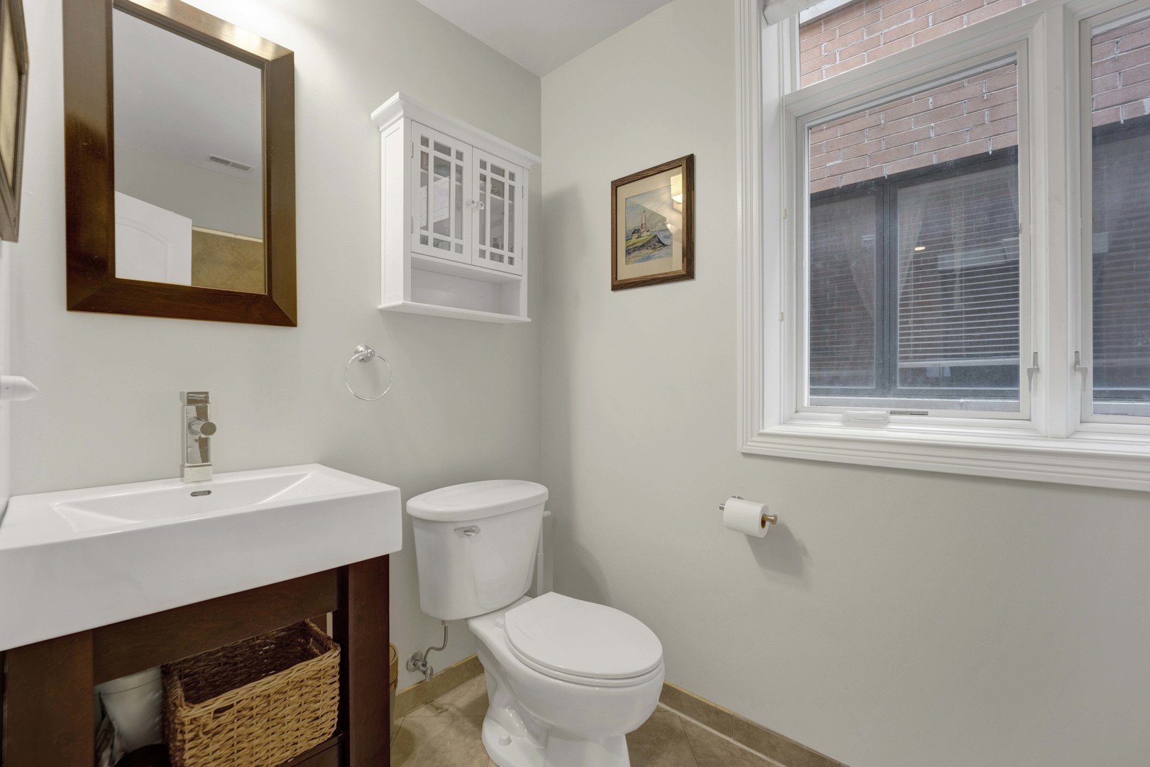 5006 N WESTERN Avenue Unit: 2