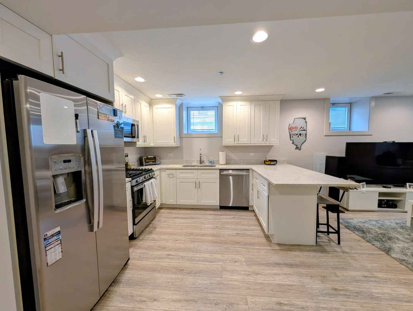 3144 N Leavitt Street Unit: GARDEN