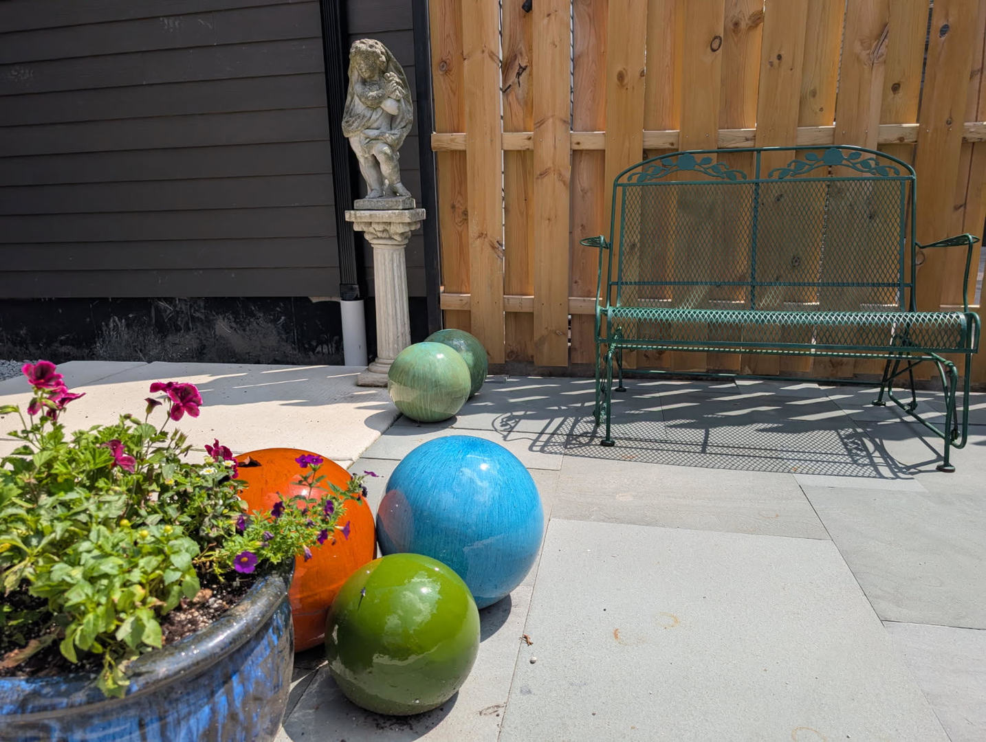 3144 N Leavitt Street Unit: GARDEN