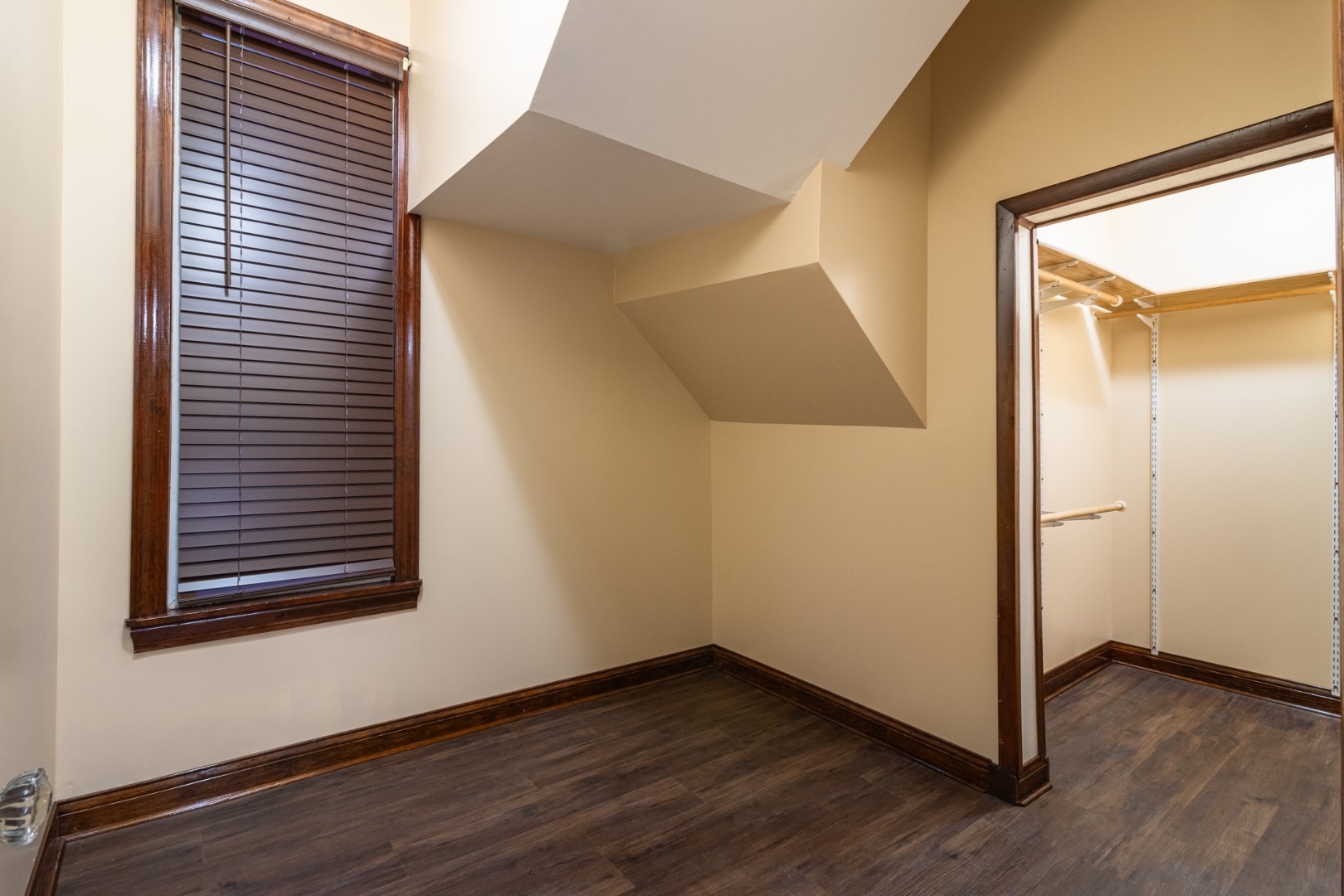 2938 N Dawson Avenue Unit: 1