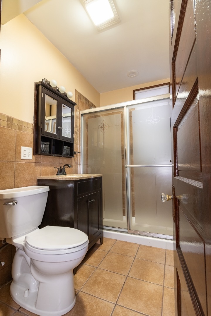 2938 N Dawson Avenue Unit: 1