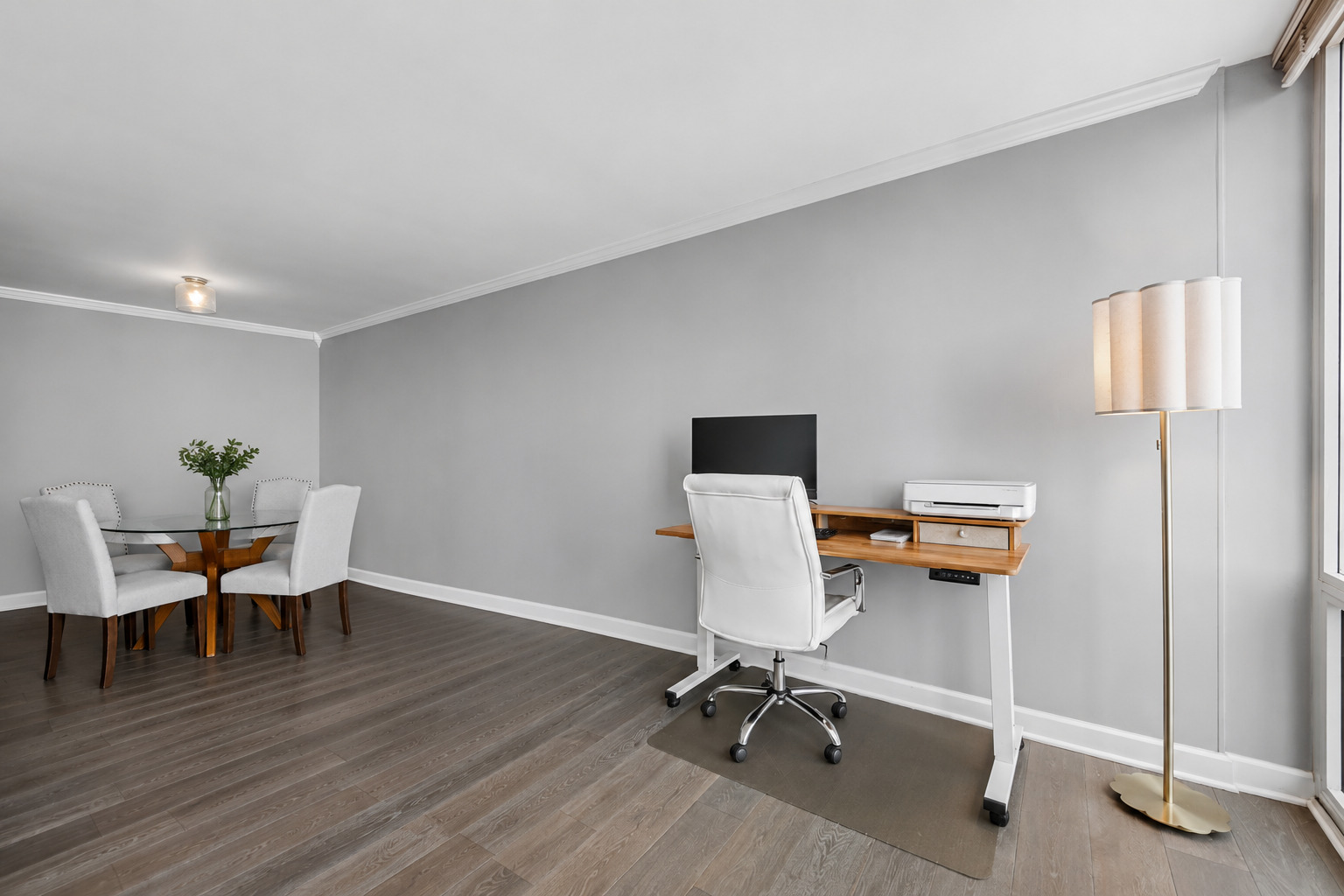 111 E Chestnut Street Unit: 47F