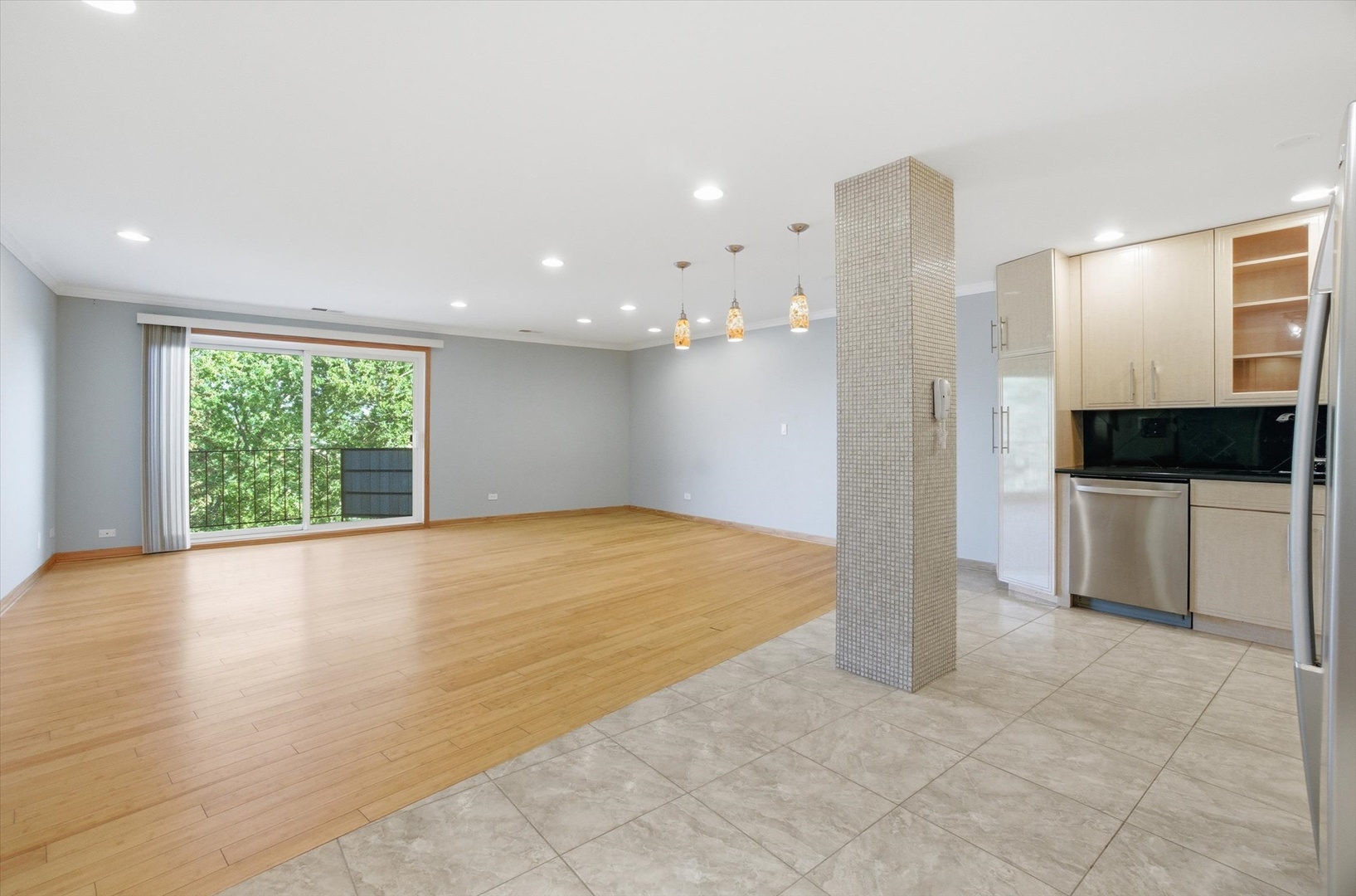 1275 E Baldwin Lane Unit: 504