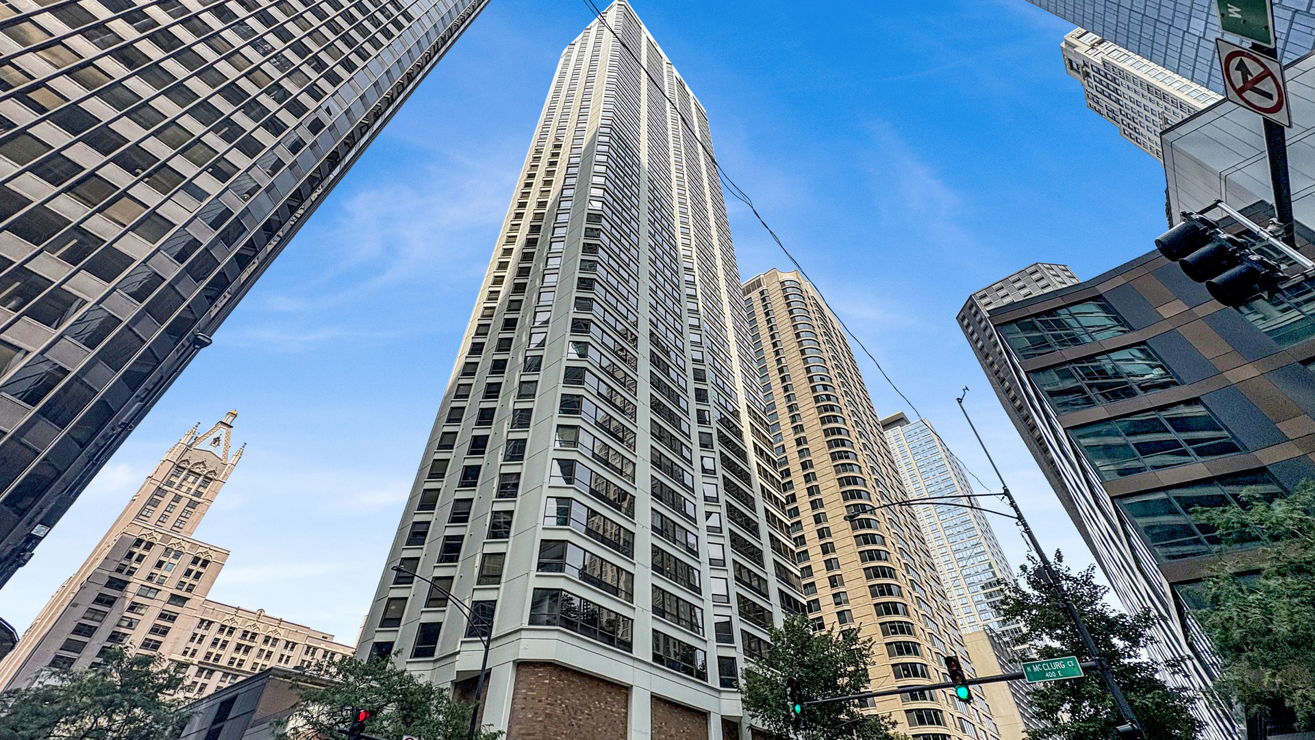 400 E Ohio Street Unit: 3502