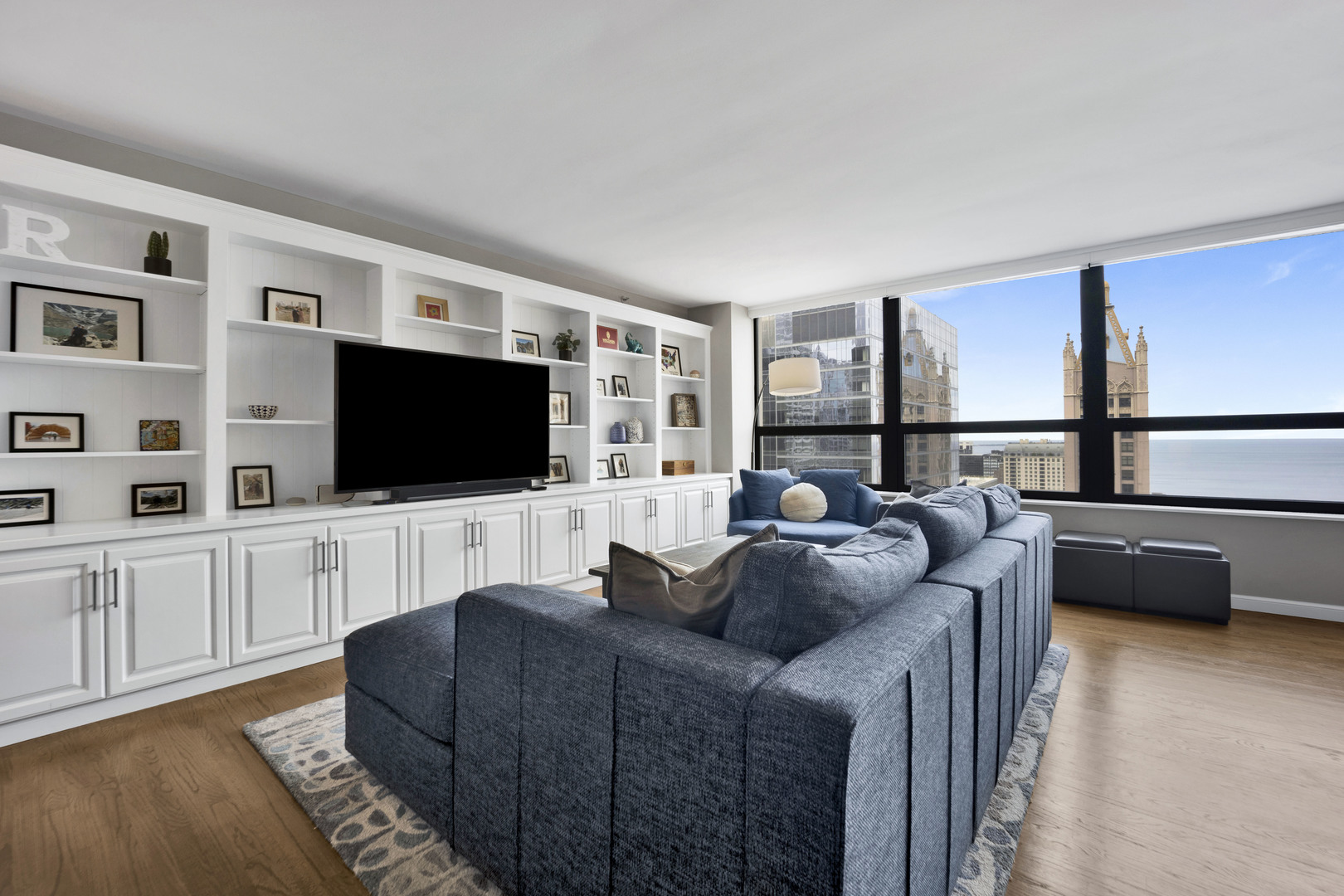 400 E Ohio Street Unit: 3502