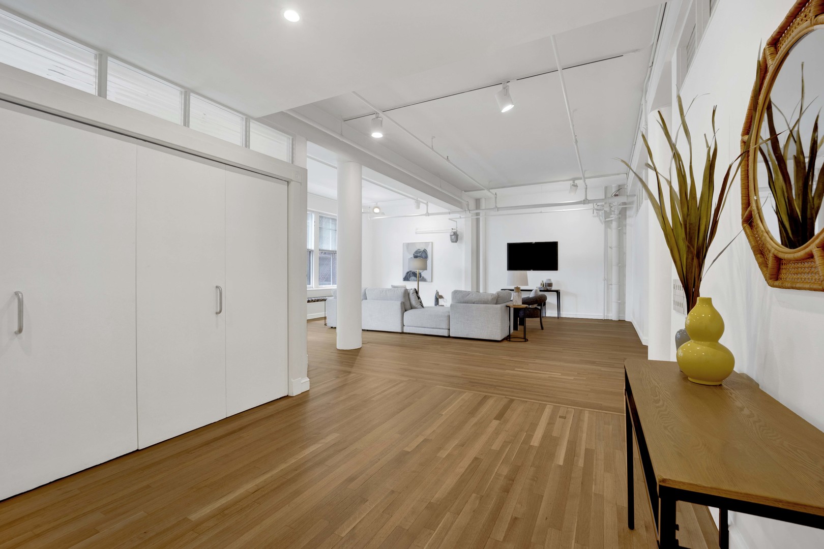 727 S Dearborn Street Unit: 311