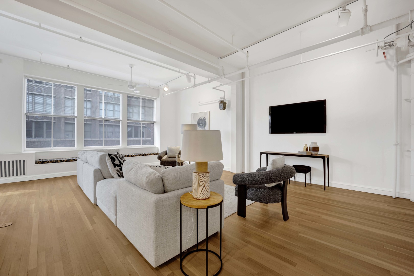 727 S Dearborn Street Unit: 311