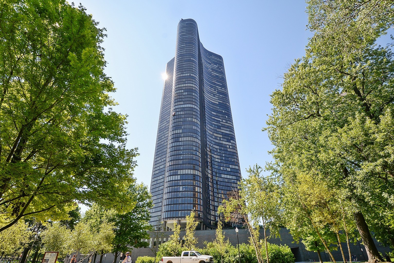 505 N Lake Shore Drive Unit: 1812