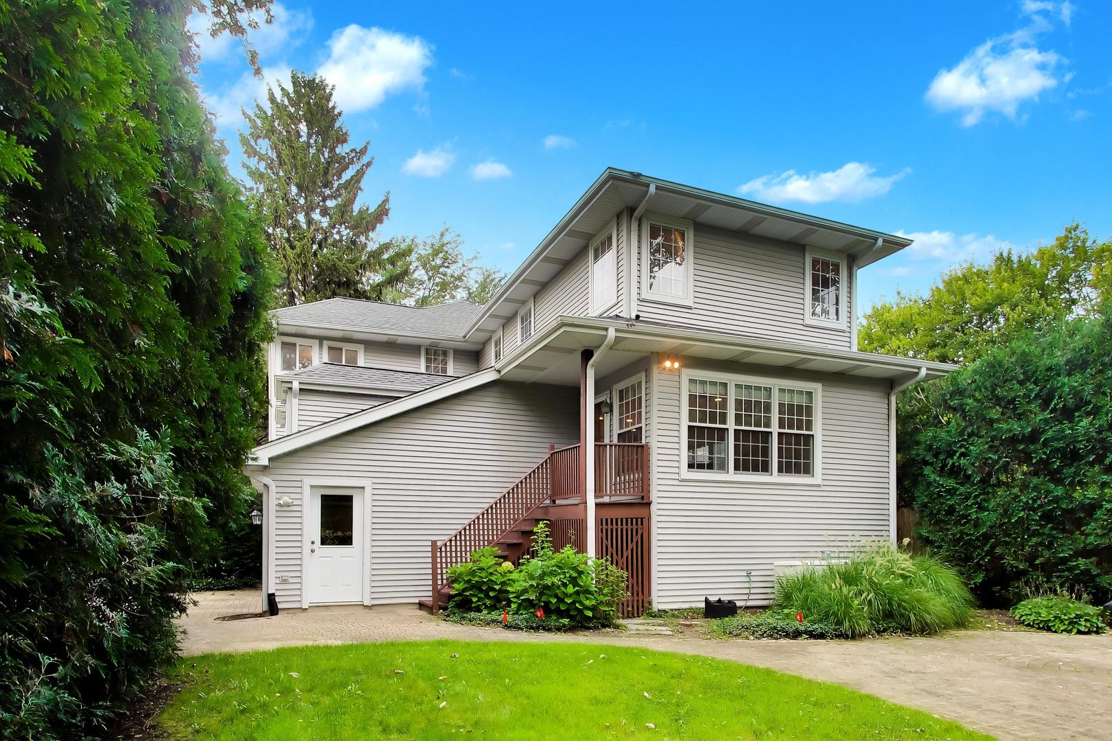 1110 Elm Street