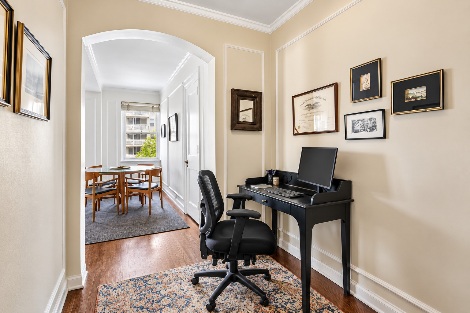 5555 N SHERIDAN Road Unit: 1215A