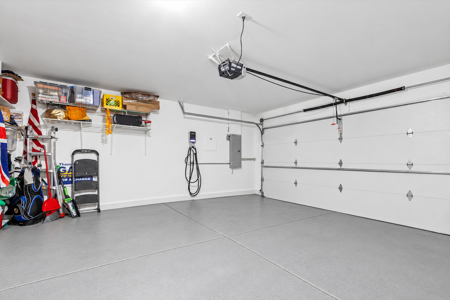 1192 Clarence Avenue Unit: 7