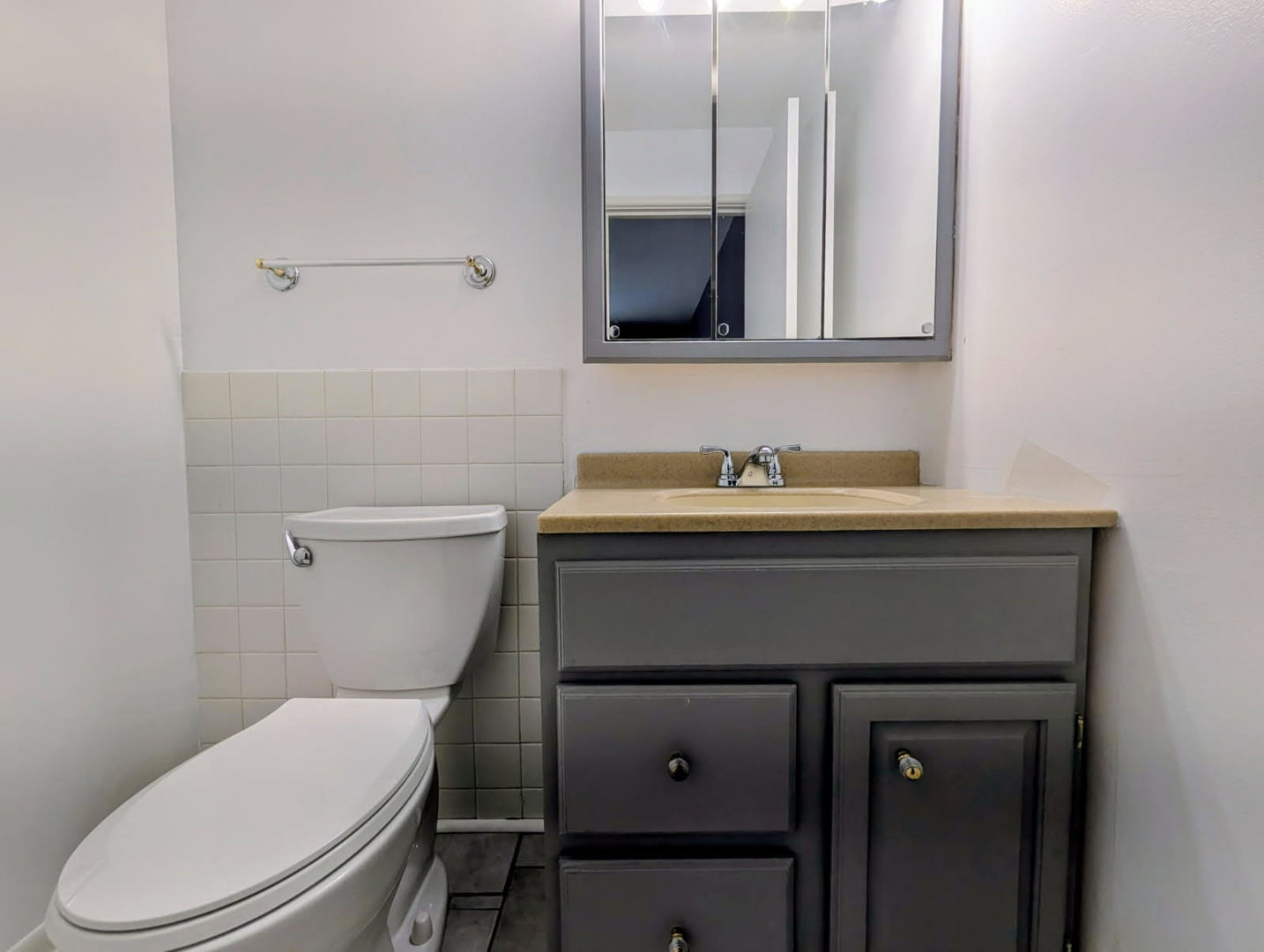 800 Washington Boulevard Unit: 305