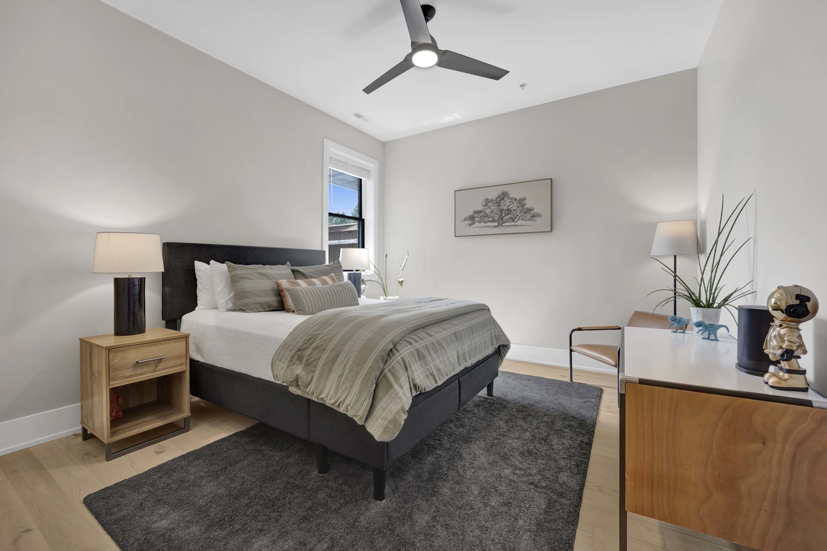 1767 W Rosehill Drive Unit: 203
