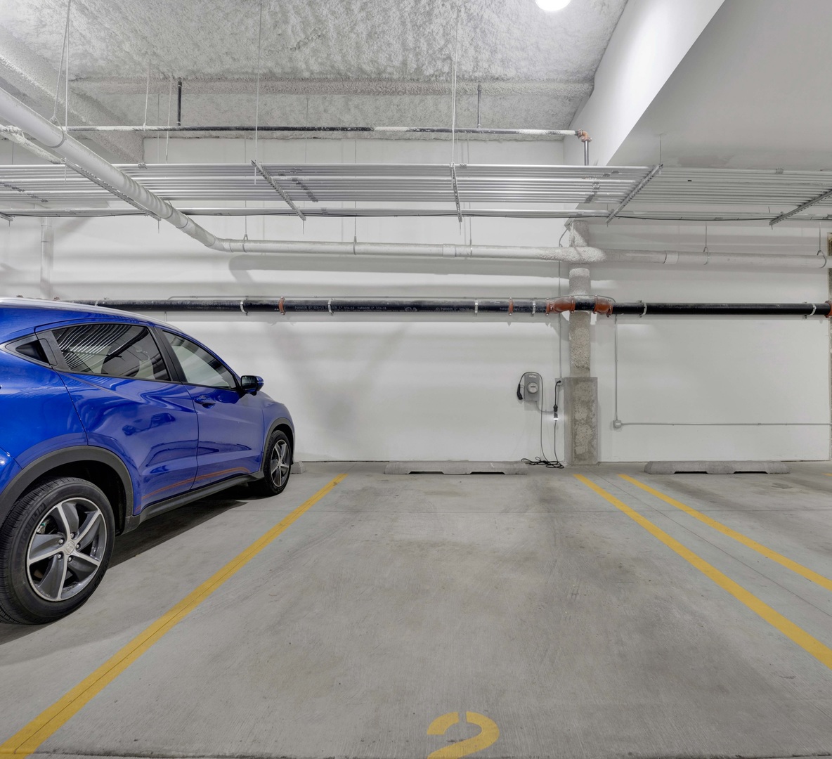 1767 W Rosehill Drive Unit: 203