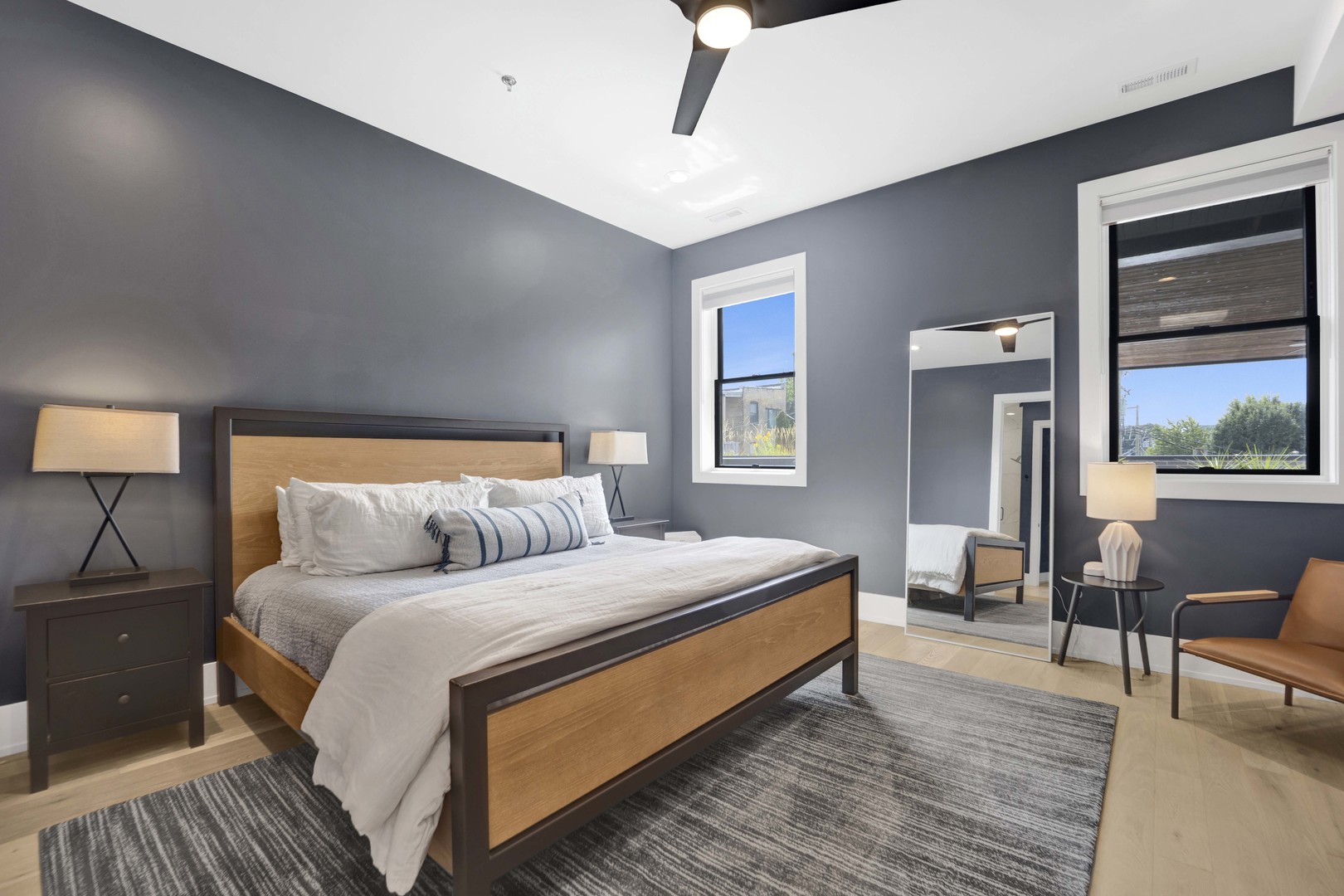 1767 W Rosehill Drive Unit: 203