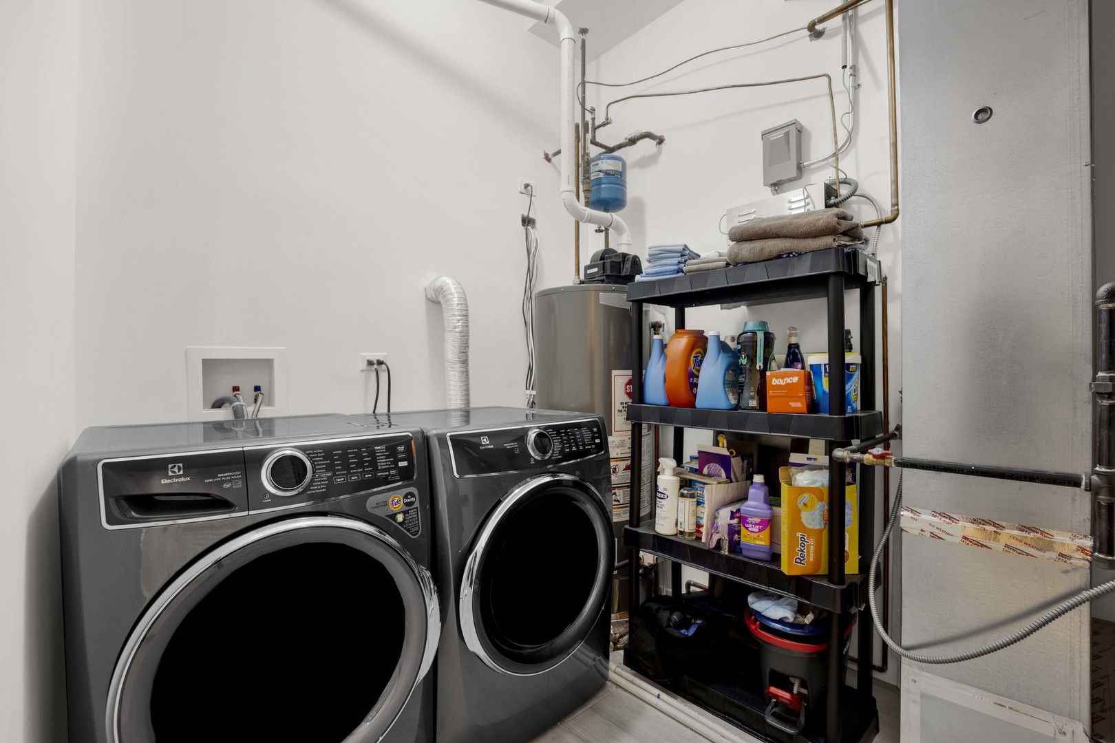 1767 W Rosehill Drive Unit: 203