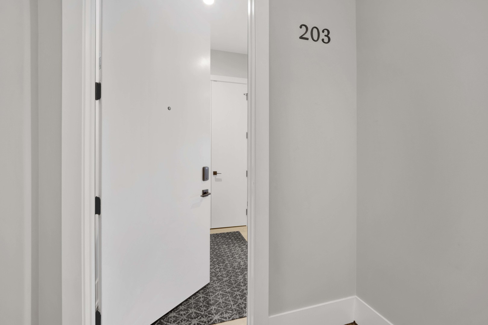1767 W Rosehill Drive Unit: 203