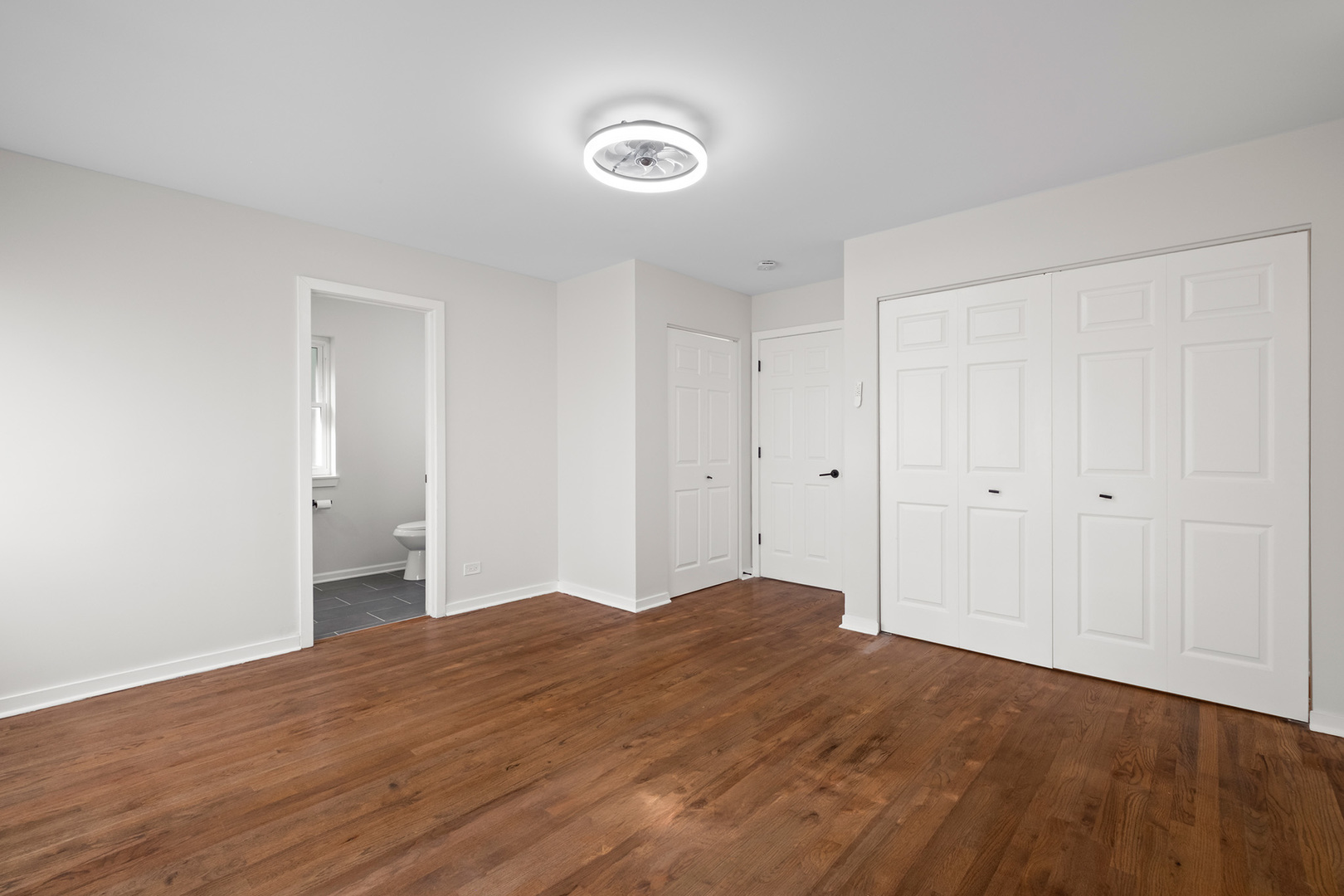 6449 S Kenwood Avenue Unit: 2