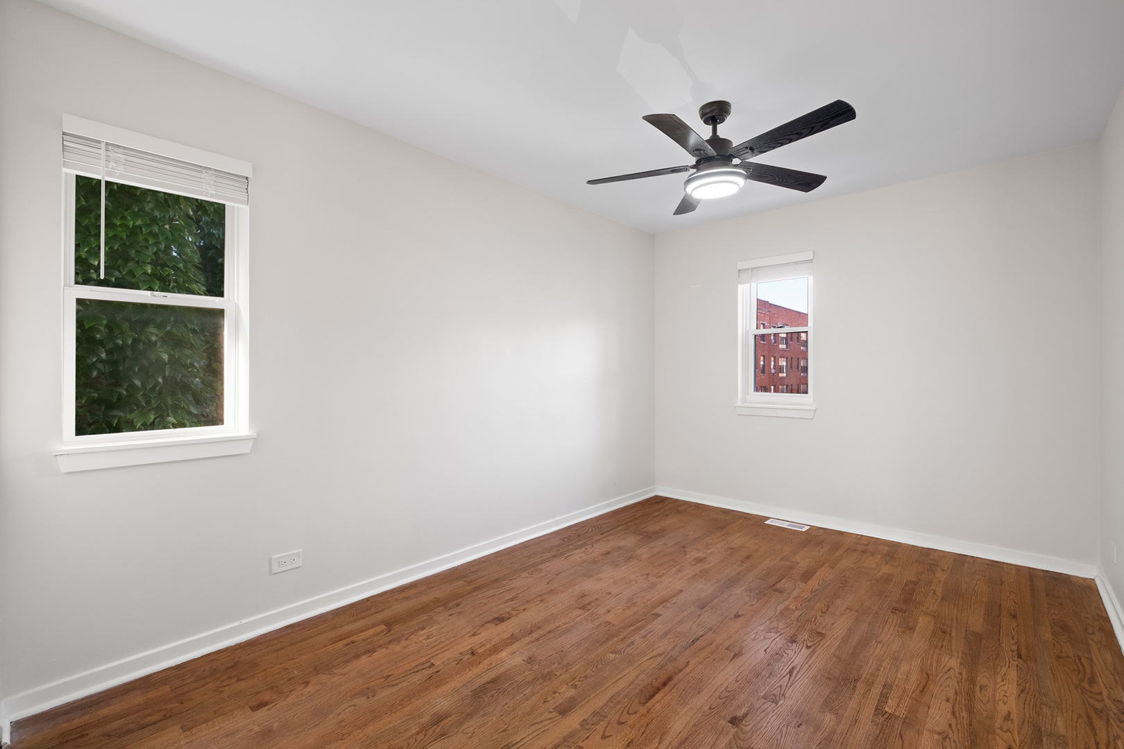 6449 S Kenwood Avenue Unit: 2