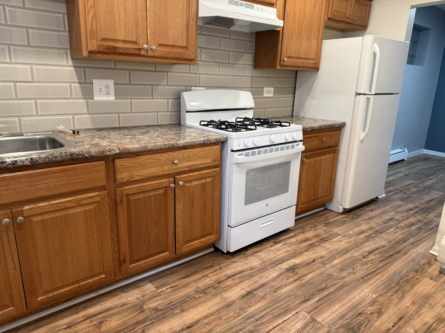 1727 W North Shore Avenue Unit: 1F