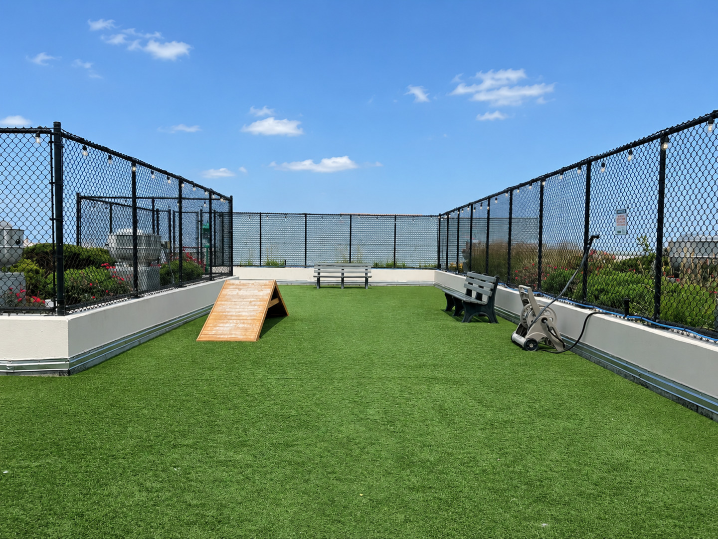 3740 N Halsted Street Unit: 914