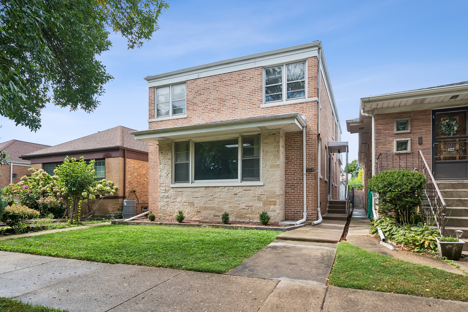 6118 N Kimball Avenue