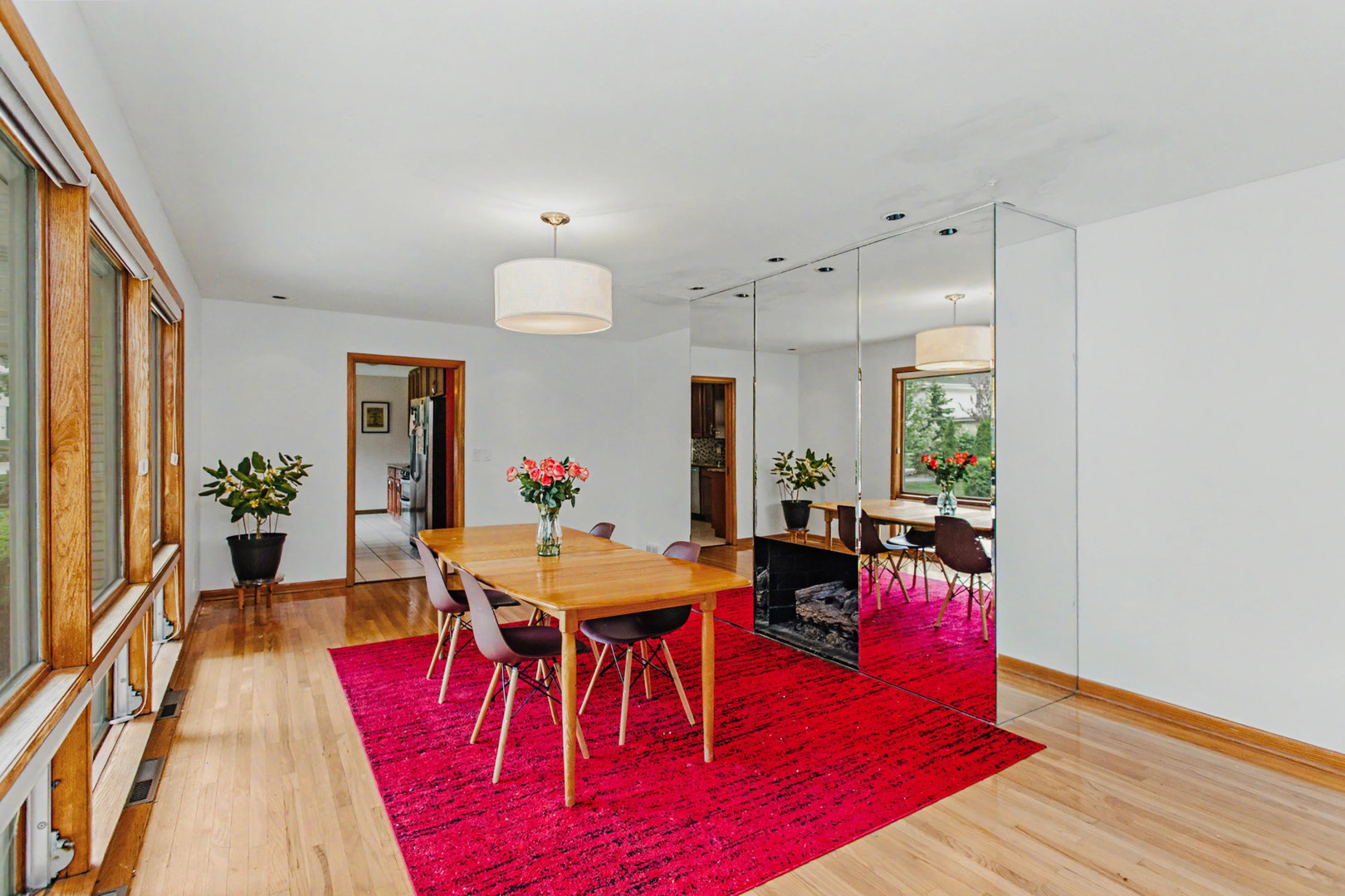 6503 N Longmeadow Avenue