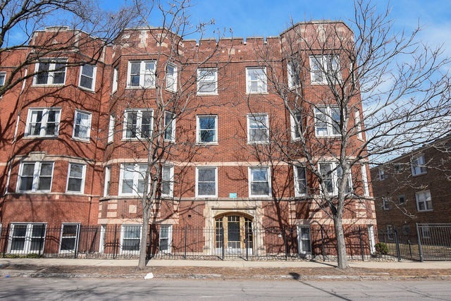1730 W Foster Avenue Unit: 1