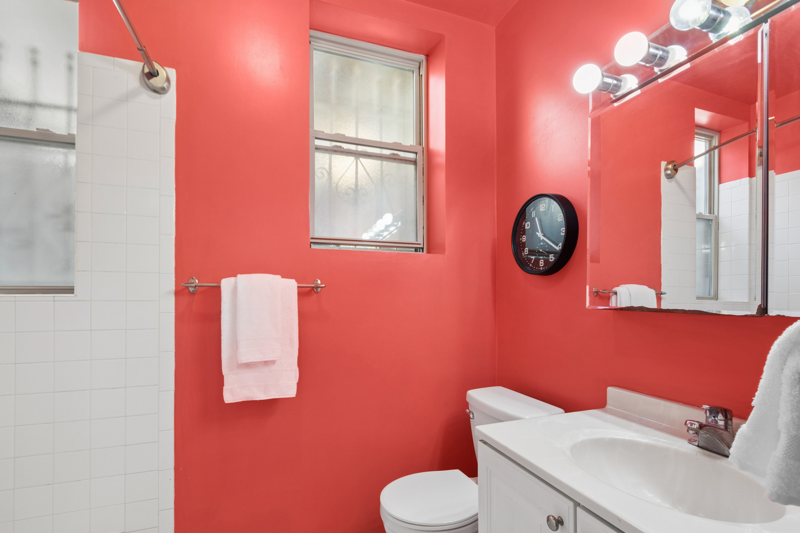 3725 W Byron Street Unit: 3