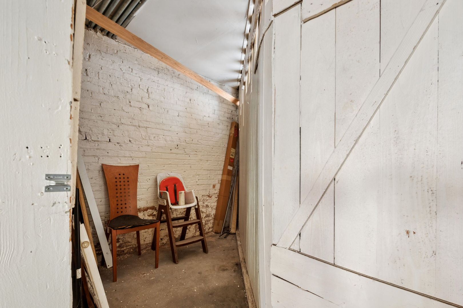 3725 W Byron Street Unit: 3