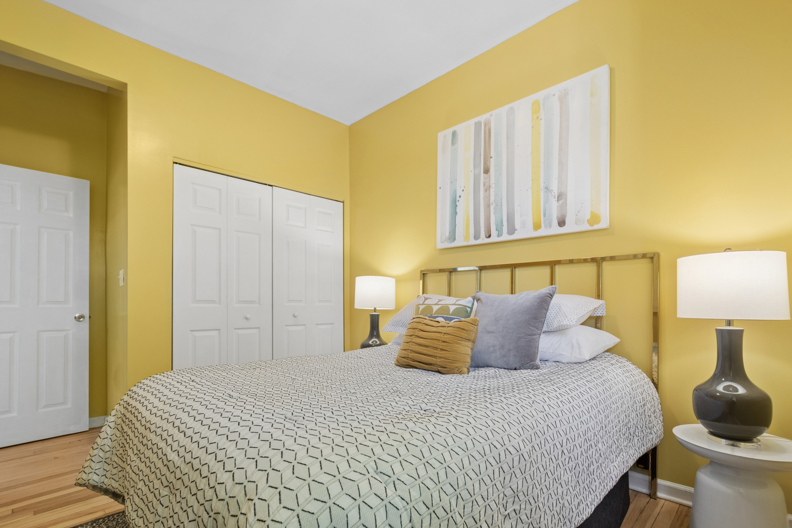 3725 W Byron Street Unit: 3