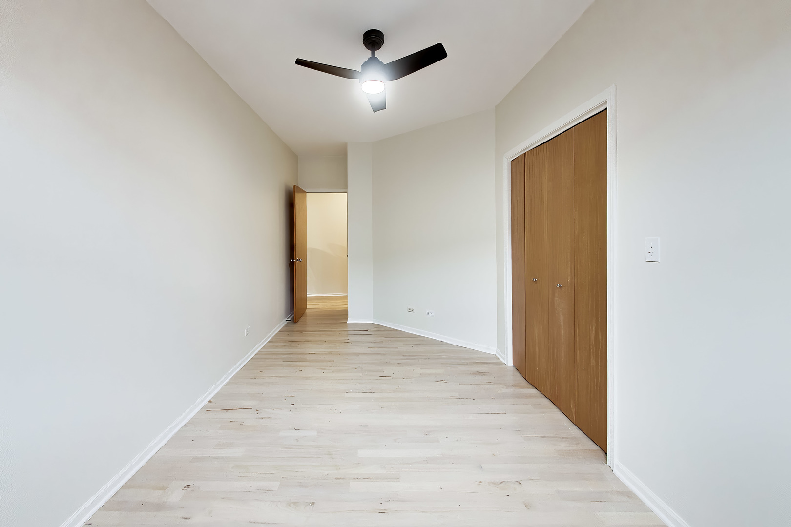 519 S Maplewood Avenue Unit: 4N